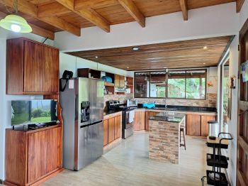 Casa dos Plantas en venta en San Vito, Coto Brus, Puntarenas, Costa Rica — foto 2