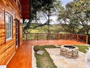 En Venta linda propiedad con cabaña y lago en San Vito