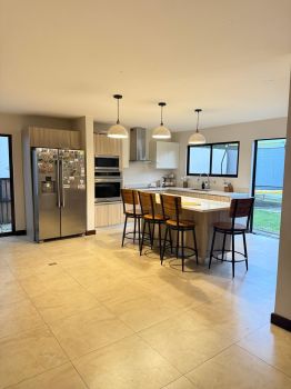 Casa dos Plantas en venta en Residencial Albacete, Cartago, Costa Rica — foto 2