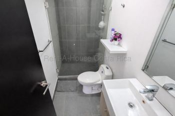 Apartamento en venta en granadilla, Curridabat, San José, Costa Rica — foto 2