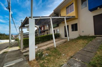 Two Story for sale in Flores, San Pablo, Heredia, Costa Rica — photo 2