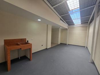 Casa dos Plantas en venta o alquiler en Tibás, San José, Costa Rica — foto 11