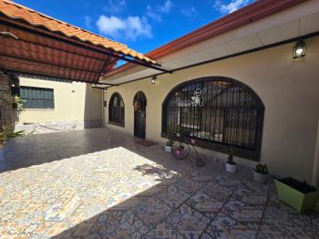 Single Story for sale in Residencial Boulevar San Francisco, Santo Domingo, Heredia, Costa Rica — photo 2