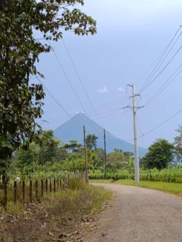 Bellísima Propiedad en la Fortuna de San Carlos