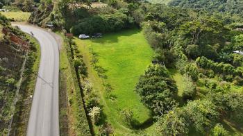 Finca Con Vistas 360 al Mar y Montaña en Alto San Juan