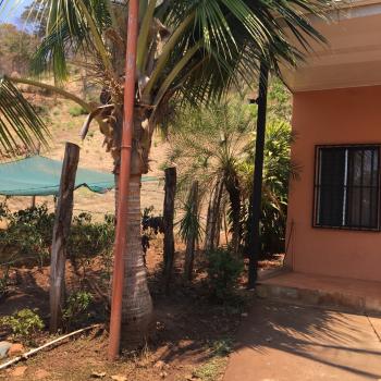 Venta Casa 500 Metros de la Playa en Costa Pajaros, Manzanillo
