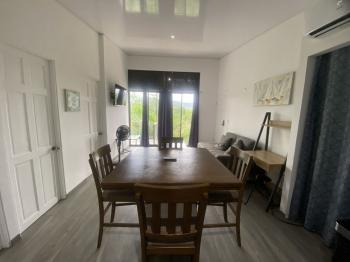 Apartamento Amueblado en Alquiler. Playa Hermosa, Garabito. Disponible Julio 202