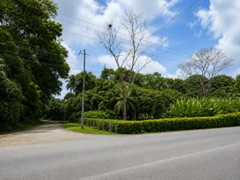 Commercial Land in el Ñeque de Puerto Jiménez