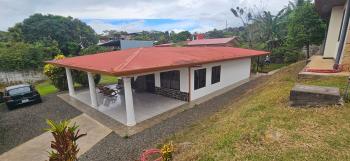 Two Houses For Sale in Pérez Zeledón
