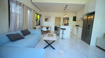 Single Story for sale in Bahia Ballena, Osa, Puntarenas, Costa Rica — photo 3