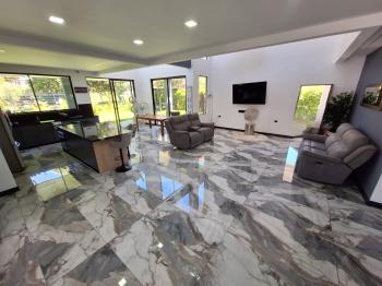 Casa dos Plantas en venta en Guacima, Alajuela, Costa Rica — foto 1