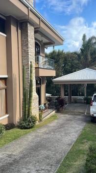 🏡 ¡residencia de Lujo en Venta! – en Las Montañas de San Isidro de Heredia