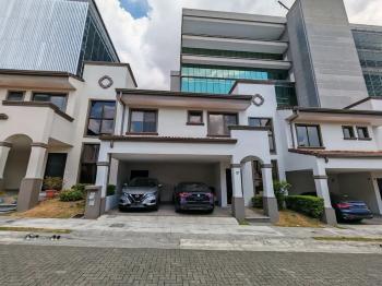 Casa dos Plantas en venta en Condominio Atocha, Heredia, Costa Rica — foto 2