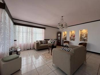 Casa una Planta en venta en Urbanizacion La Ladrillera, Moravia, San José, Costa Rica — foto 2