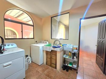 Casa dos Plantas en venta en Llorente, Flores, Heredia, Costa Rica — foto 7