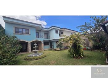 Casa dos Plantas en venta en Santo Domingo, Heredia, Costa Rica — foto 2