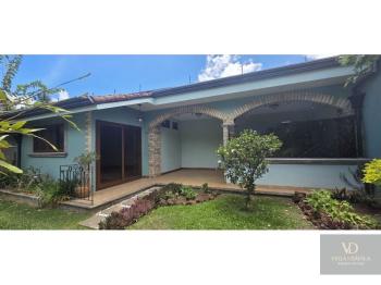 Casa dos Plantas en venta en Santo Domingo, Heredia, Costa Rica — foto 4