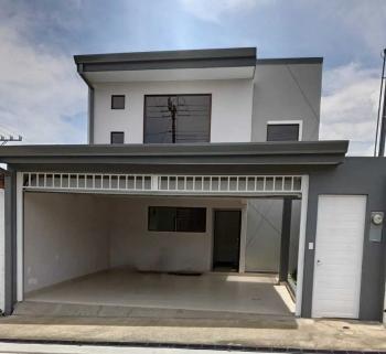 Casa dos Plantas en venta en Barva Centro, Barva, Heredia, Costa Rica — foto 2