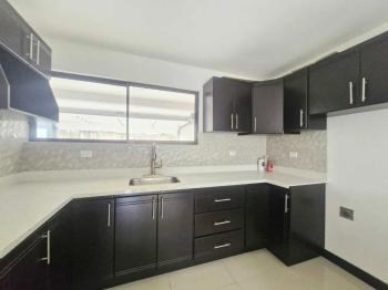Casa dos Plantas en venta en Barva Centro, Barva, Heredia, Costa Rica — foto 4
