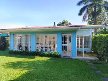 Property For Sale: 1000 m² With 2 Houses, Cellar And Large Gardens