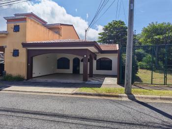 Casa una Planta en alquiler en San Joaquín De Heredia, Flores, Heredia, Costa Rica — foto 1