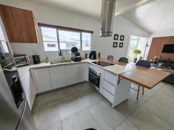 Apartamento en venta en Condominio Distrito Irazu, San José, Costa Rica — foto 3