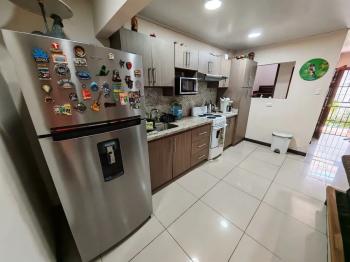 Casa dos Plantas en venta en Zapote, San José, Costa Rica — foto 5