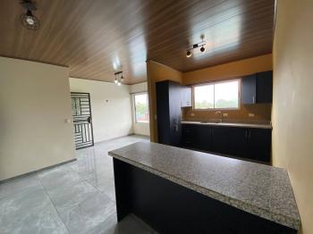 Apartamento en alquiler en Santa Ana Centro, Santa Ana, San José, Costa Rica — foto 1